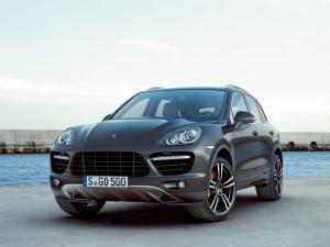 Porsche Cayenne Turbo 2011 года